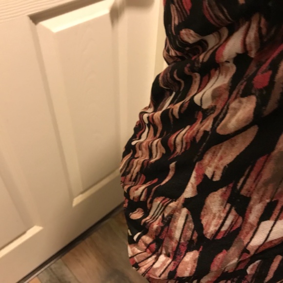 The Limited Black Multi Halter Top Size: 12 (L) - Picture 7 of 12